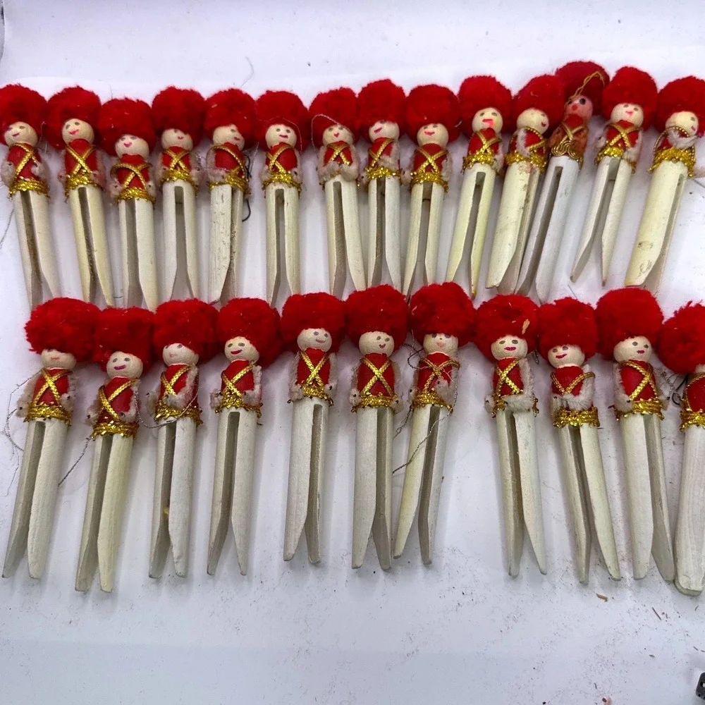 Vintage Handmade‎ Clothespin Soldier Christmas Ornaments Red Gold Lot of 22 4.5